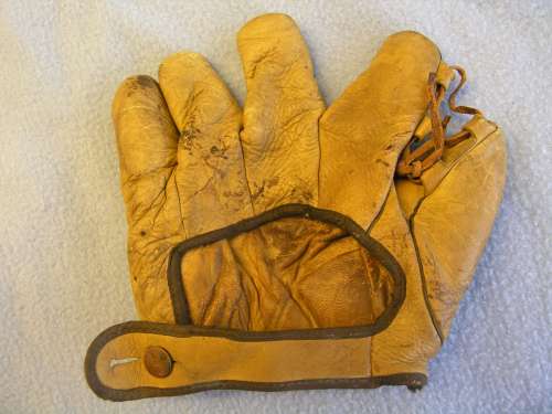 Johnny Vergez Wilson 635 Back Doug